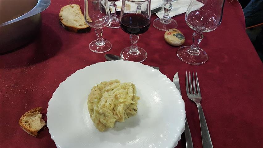 Restaurant Le Marronnier St Julien De Piganiol